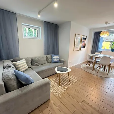 Apartmán Ahoj! Blisko Plazy, Basen, Prywatny Parking, Ogrod, Bezplatne Wifi Gdyně