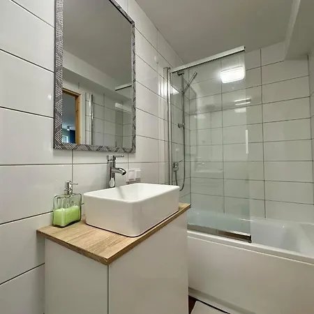 Apartmán Ahoj! Blisko Plazy, Basen, Prywatny Parking, Ogrod, Bezplatne Wifi